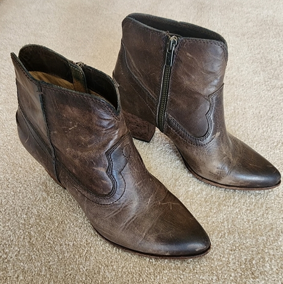 Frye Brown booties, size 8 - Picture 2 of 5